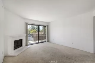 Photo #5: OC26124763 Listing