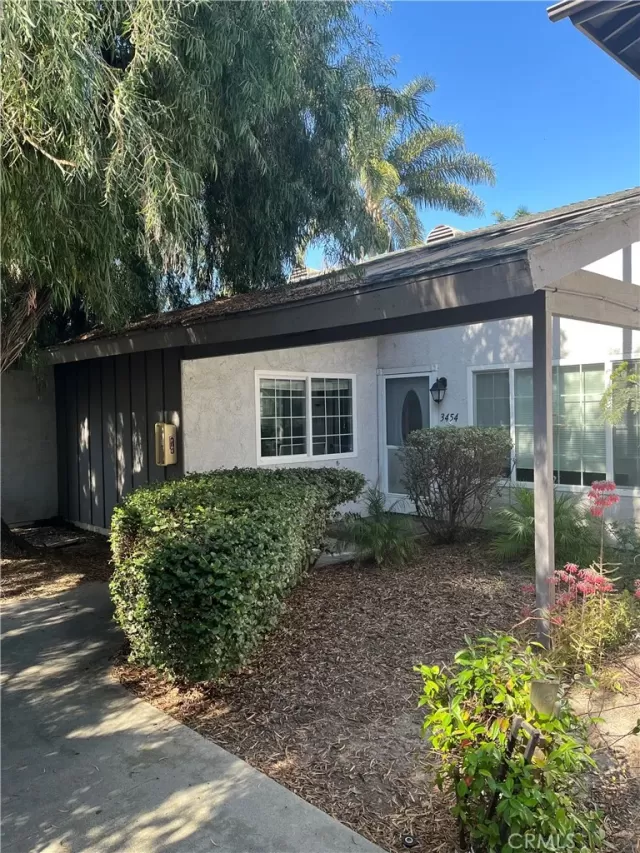MLS: OC26129160 Condo For Sale