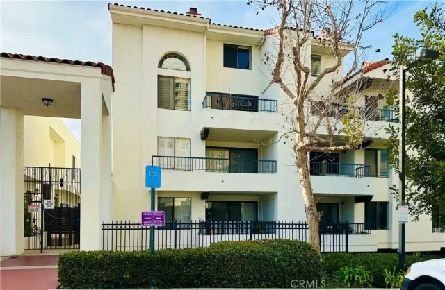 MLS: OC26135273 Condo For Sale