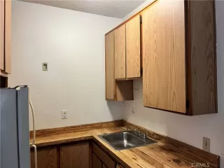 Photo #4: OC26137376 Listing