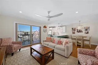 Photo #2: OC26146330 Listing