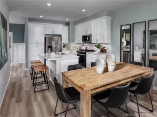 Photo #3: OC26156156 Listing