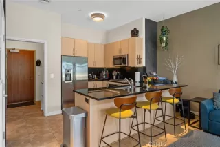 Photo #4: OC26168020 Listing