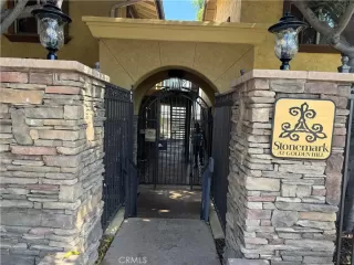 Photo #1: OC26169980 Listing