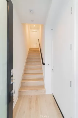 Photo #4: OC26172463 Listing