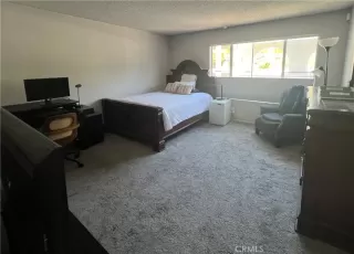 Photo #5: OC26179349 Listing