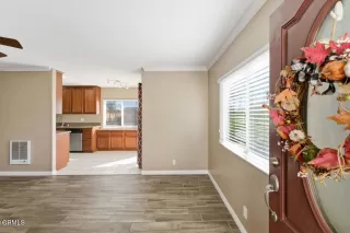 Photo #2: P1-25101 Listing