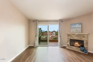 Photo #5: P1-26592 Listing