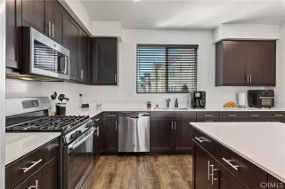 Photo #4: PT23215915 Listing