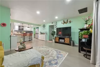 Photo #3: PT25123263 Listing