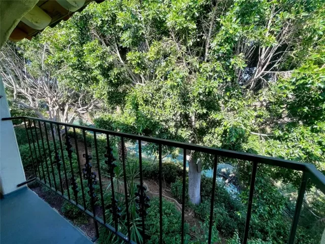 MLS: PT25124849 Condo For Sale