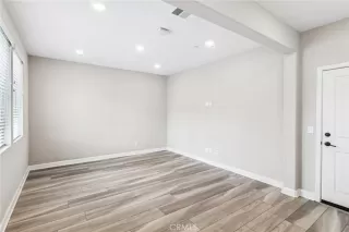 Photo #6: PT26098913 Listing 
