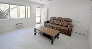 Photo #1: PT26110353 Listing