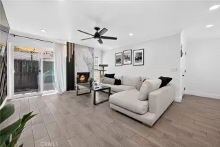 Photo #3: PT26164369 Listing