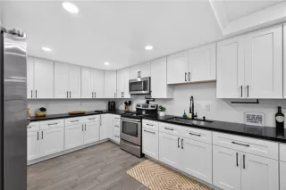 Photo #5: PT26164369 Listing