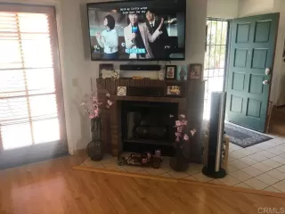 Photo #1: PTP2205770 Listing