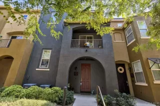 Photo #1: PTP2206409 Listing