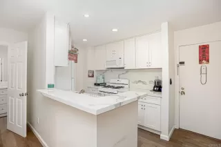 Photo #1: PTP2206706 Listing 