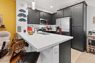 Photo #4: PTP2207115 Listing