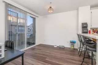 Photo #4: PTP2207251 Listing 
