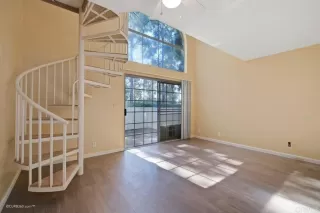 Photo #4: PTP2207328 Listing