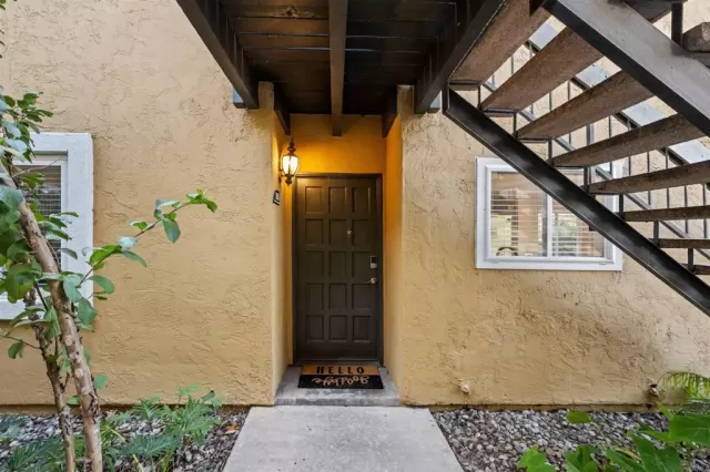 MLS: PTP2207577 Condo For Sale