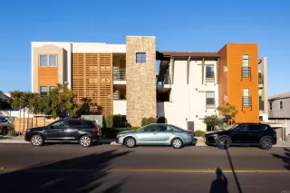 Photo #1: PTP2207632 Listing