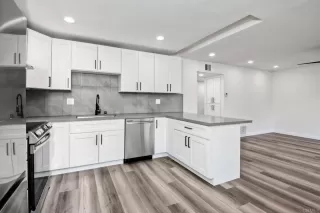 Photo #1: PTP2207664 Listing 