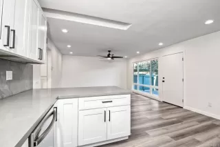 Photo #2: PTP2207664 Listing 