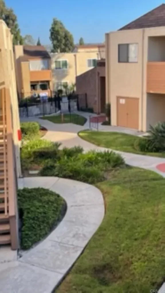 MLS: PTP2207756 Condo For Sale