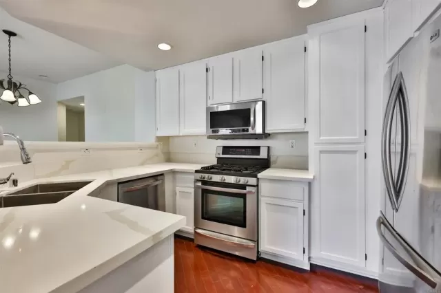 MLS: PTP2300053 Condo For Sale