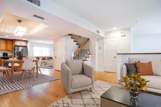 Photo #6: PTP2300083 Listing 