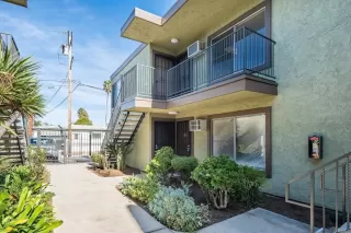 Photo #6: PTP2300108 Listing