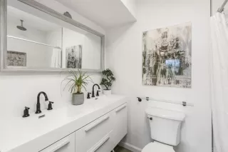 Photo #2: PTP2300160 Listing