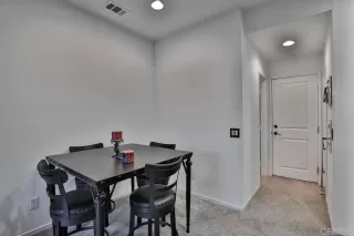 Photo #5: PTP2300177 Listing