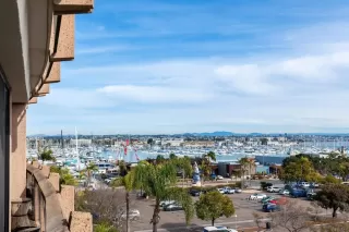 Photo #4: PTP2300210 Listing