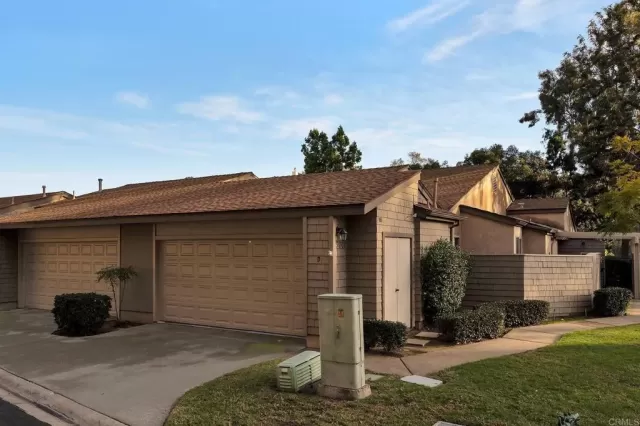 MLS: PTP2300300 Condo For Sale