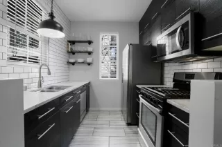 Photo #4: PTP2300353 Listing