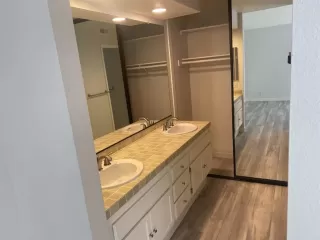 Photo #3: PTP2300360 Listing