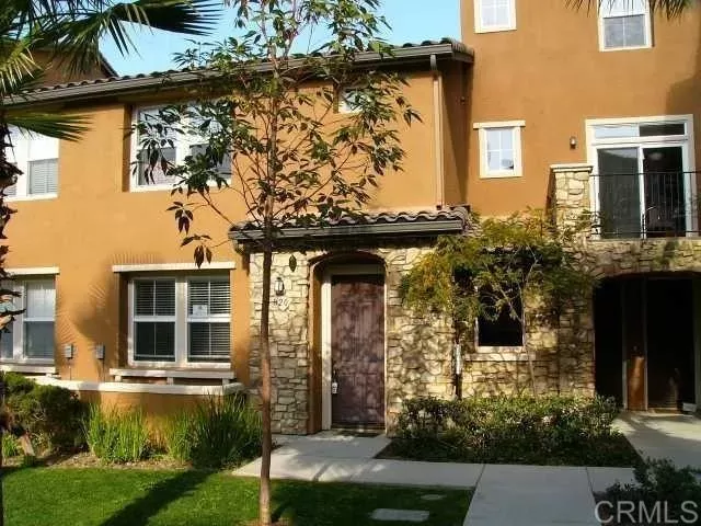 MLS: PTP2300380 Condo For Sale