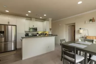 Photo #5: PTP2300458 Listing