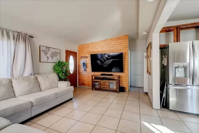 MLS: PTP2300491 Condo For Sale