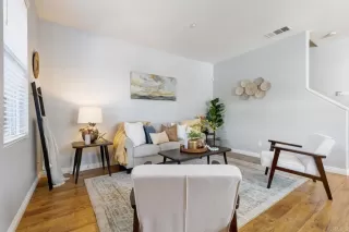 Photo #2: PTP2300558 Listing