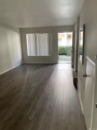 Photo #2: PTP2300588 Listing