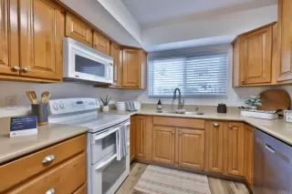 Photo #5: PTP2300595 Listing