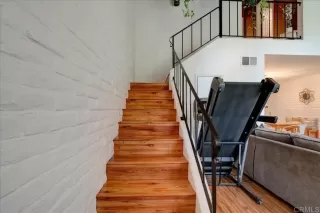 Photo #6: PTP2300605 Listing