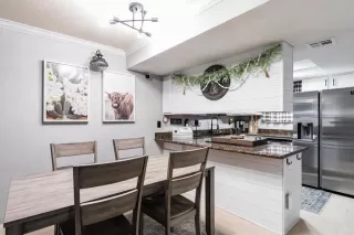 Photo #5: PTP2300625 Listing