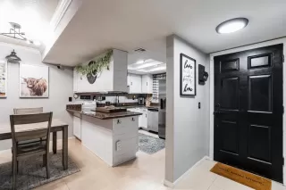 Photo #6: PTP2300625 Listing