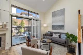 Photo #6: PTP2300631 Listing