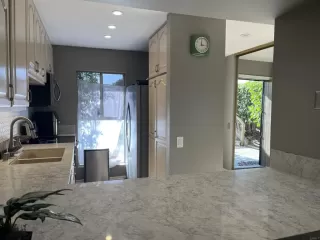 Photo #6: PTP2300647 Listing